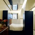 Διαμέρισμα Pw - A Contemporary Jewel In Palazzo Widmann Βενετία