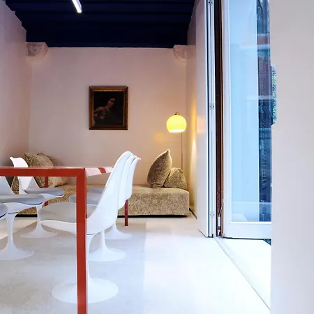 Pw - A Contemporary Jewel In Palazzo Widmann Апартаменты Венеция